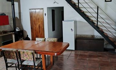 SE VENDE CASA DE CAMPO EN LOS HORNILLOS