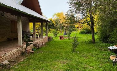 SE VENDE CASA DE CAMPO EN LOS HORNILLOS