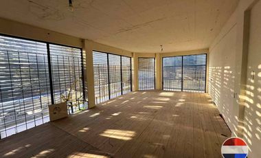 LOCAL EN VENTA EN LOMAS DE ZAMORA