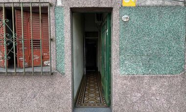 VENTA CASA 4 AMBIENTES AVELLANEDA