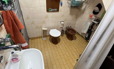 VENTA CASA 4 AMBIENTES AVELLANEDA