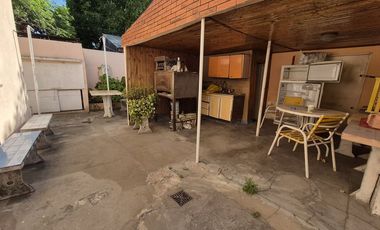 VENTA CASA 3 AMB, COCHERA QUINCHO TERRAZA