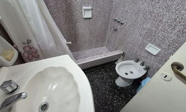VENTA CASA 3 AMB, COCHERA QUINCHO TERRAZA