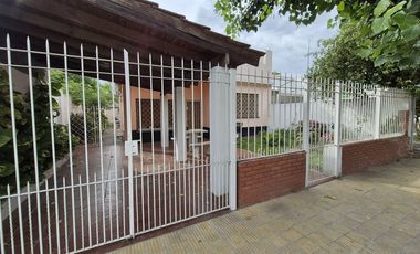 VENTA CASA 3 AMB, COCHERA QUINCHO TERRAZA