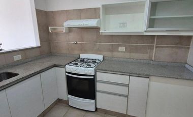 Dpto  2 amb Fte c/balcón en venta Lomas centro