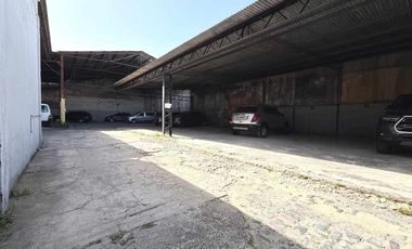 ALQUILER GALPÓN + LOCALES DE 907m² Av. H.Yrigoyen