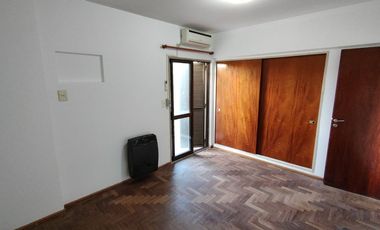 Alquiler departamento M. Rosas 180 Edif. Comahue
