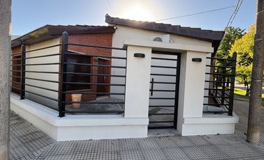 CASA EN VENTA EN BRAGADO