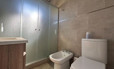 CASA EN VENTA EN BRAGADO