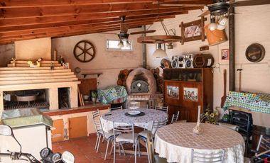VENTA CASA MULTIFAMILIAR - Zona Villa Adelina
