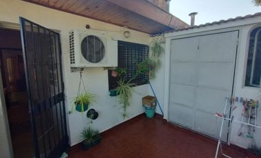 VENTA CASA MULTIFAMILIAR - Zona Villa Adelina
