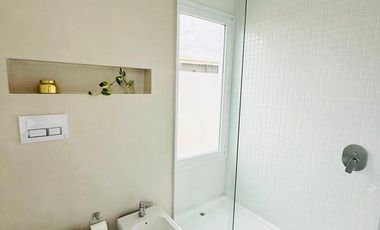 ALQUILER CASA 5 AMBIENTES MUELLES PUERTOS DEL LAGO