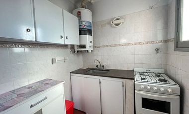 VENTA DEPARTAMENTO 3 AMB EDIFICIO FRENTE AL MAR