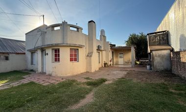 CASA DOS DORMITORIOS EN SANTA ISABEL