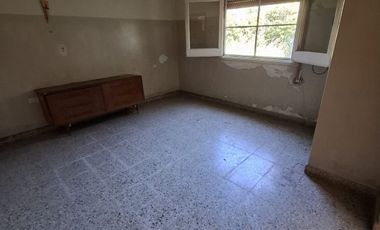 VENTA EXCELENTE 2 PROPIEDADES A RECICLAR EN CARMEN