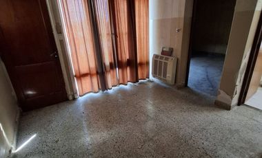 VENTA EXCELENTE 2 PROPIEDADES A RECICLAR EN CARMEN