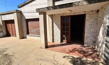 VENTA EXCELENTE 2 PROPIEDADES A RECICLAR EN CARMEN