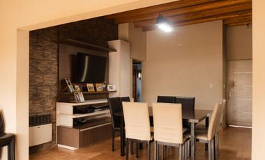 CASA EN BARRIO PRIVADO RAICES DEL VALLE, TUNUYÁN
