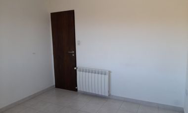 ALQUILER 2 HABITACIONES DPTO SIN EXPENSAS