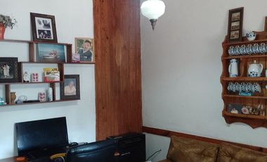 CASA 4 AMBIENTES + DEPARTAMENTO EN BELLA VISTA