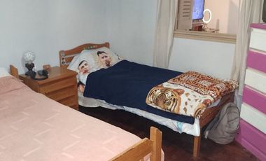 CASA 4 AMBIENTES + DEPARTAMENTO EN BELLA VISTA