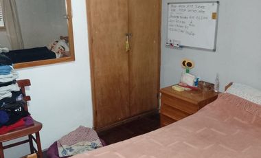 CASA 4 AMBIENTES + DEPARTAMENTO EN BELLA VISTA