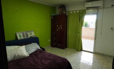 Venta Vivienda + Locales Comerciales + Bar equipad