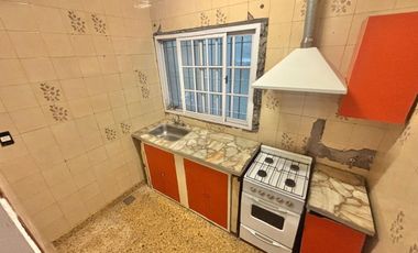 Casa en venta Caseros centro