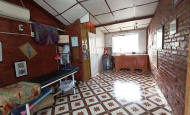 VENTA CASA 5 AMB. MULTIFAMILIAR HURLINGHAM-PILETA