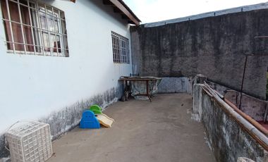 VENTA CASA 5 AMB. MULTIFAMILIAR HURLINGHAM-PILETA