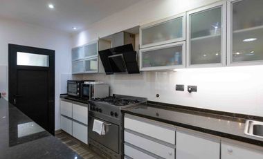 CASA EN VENTA 5 AMBIENTES BARRIO LA MAGDALENA