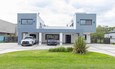 CASA EN VENTA 5 AMBIENTES BARRIO LA MAGDALENA