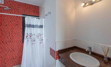 CASA EN VENTA 5 AMBIENTES BARRIO LA MAGDALENA