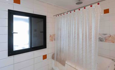 CASA EN VENTA 5 AMBIENTES BARRIO LA MAGDALENA