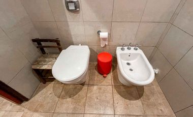 CASA 3 DOMITORIOS EN VENTA BERISSO PILETA