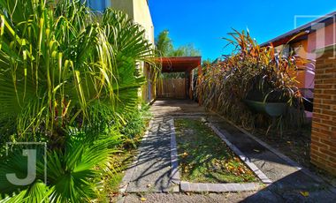 Casa moderna en venta con pileta en San Alfonso | 4 ambientes | Excelente calidad constructiva