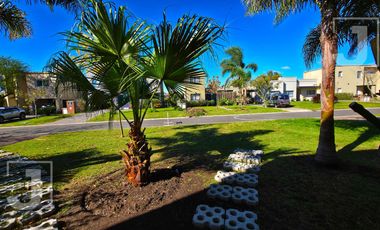 Casa moderna en venta con pileta en San Alfonso | 4 ambientes | Excelente calidad constructiva