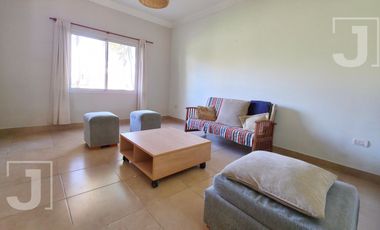 Casa moderna en venta con pileta en San Alfonso | 4 ambientes | Excelente calidad constructiva
