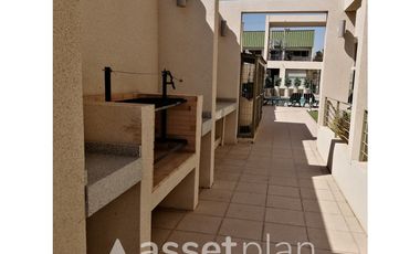 DEPARTAMENTO CENTRAL EN AV. LOS CARRERA – ECO VISTA
