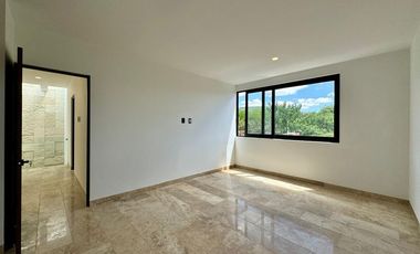 Casa de autor nueva en renta en Altozano