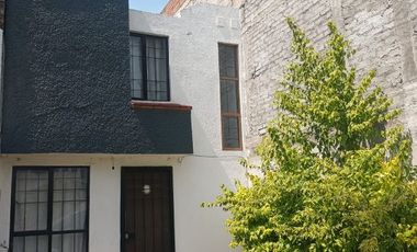 Casa amueblada en renta en Batalla de Morelia, (cerca del Estadio Morelos), Morelia