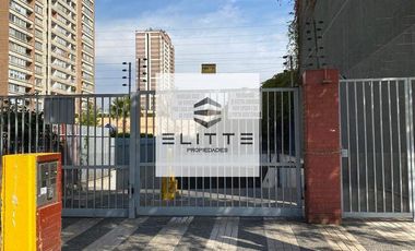 Estacionamientocubierta  en venta ubicado en Metro Irarrázaval