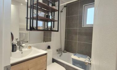 MODERNA Y REMODELADA CASA EN BOSQUE LOS BATROS, SAN PEDRO DE LA PAZ