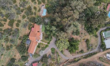 Casa 6D en El Arrayán, terreno 10.300 m²