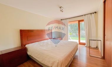 Casa 6D en El Arrayán, terreno 10.300 m²