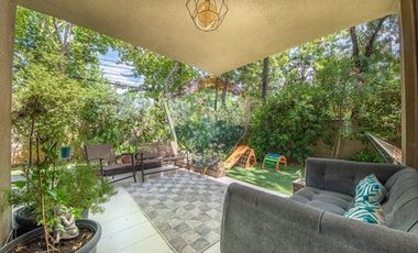 Departamento Dúplex con Jardín en Arriendo