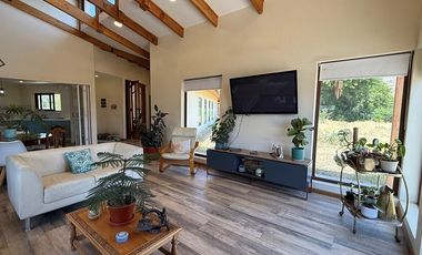 OPORTUNIDAD! CASA NUEVA 3DORM 3 BAÑOS REGULARIZADA