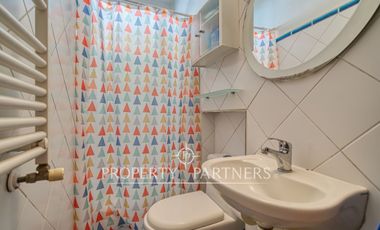 Casa con maravilloso patio, en venta en Ñuñoa