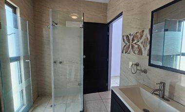 Casa en Bonaterra Tepic, moderna en privada exclusiva con gran plusvalía y excelente ubicación.