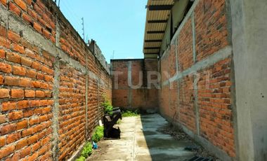 Se vende Bodega en la Col. Leonardo Gutiérrez Colima, Col.